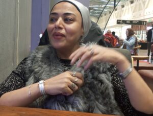 الشاعرة نور عبد الله