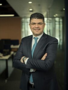 محمد جاد الرئيس التنفيذي لبنك ستاندر تشارترد مصر