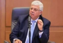 وزير التعليم العالي يتوجه إلى باريس