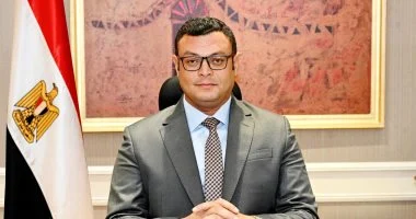 وزير الإسكان يصدر قرارا بحركة تنقلات وتكليفات لنواب رؤساء عدد من أجهزة المدن الجديدة