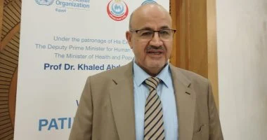 الدكتور نعمة عبد ممثل منظمة الصحة العالمية فى مصر