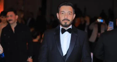 أحمد زاهر يكشف عن فريق كتابة مسلسله لعبة وقلبت بجد وعرضه على شاشات المتحدة