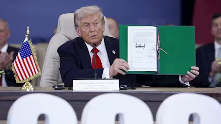 ترامب يؤجل قرار حل الدولتين