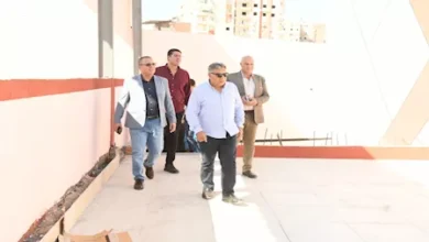 رمي مخلفات دواجن أمام المحافظ