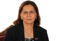 الدكتورة عالية المهدى العميد الأسبق لكلية الاقتصاد والعلوم السياسية بجامعة القاهرة