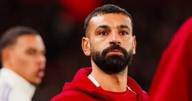 4 أسباب تمنع محمد صلاح من الرحيل عن ليفربول