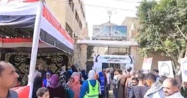 إقبال كثيف من الشباب والسيدات في لجان البدرشين والعياط جنوب الجيزة