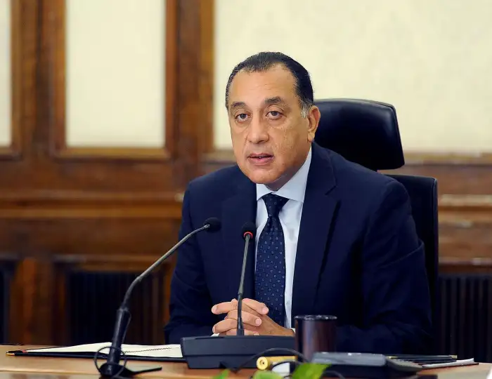 رئيس الوزراء يتابع خطط تطوير السياحة المصرية مع اللجنة الاستشارية