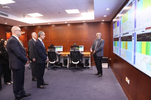 وزير الاتصالات يفتتح مقر مركز مراقبة الطيف الترددي التابع للجهاز القومي لتنظيم الاتصالات