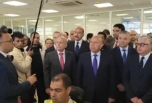 نائب رئيس الوزراء يشهد التشغيل التجريبى لمحطة هاتشيسون بميناء العين السخنة