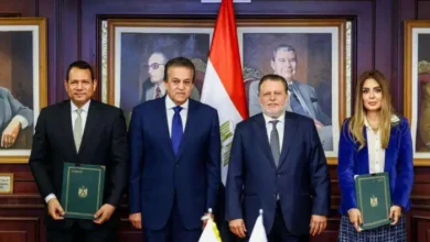 محافظ البنك المركزي ونائب رئيس مجلس الوزراء يشهدان توقيع تجديد بروتوكول التعاون مع صندوق مواجهة الطوارئ الطبية